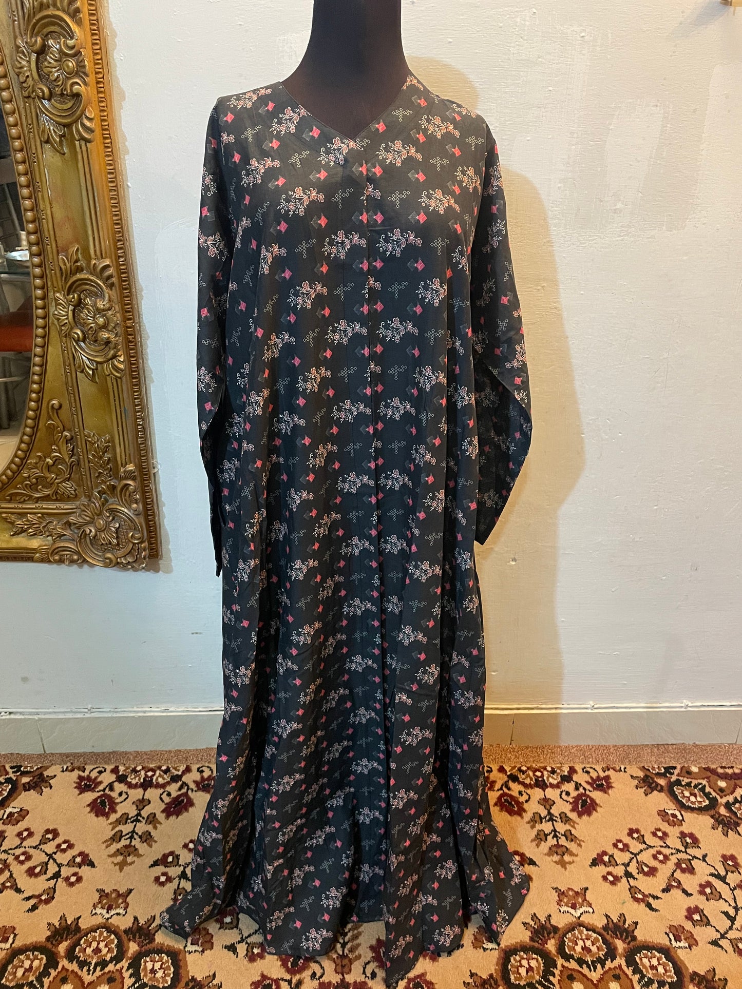 π The Indigo Bloom Lawn Abaya | Pink Floral Printed Abaya - 041