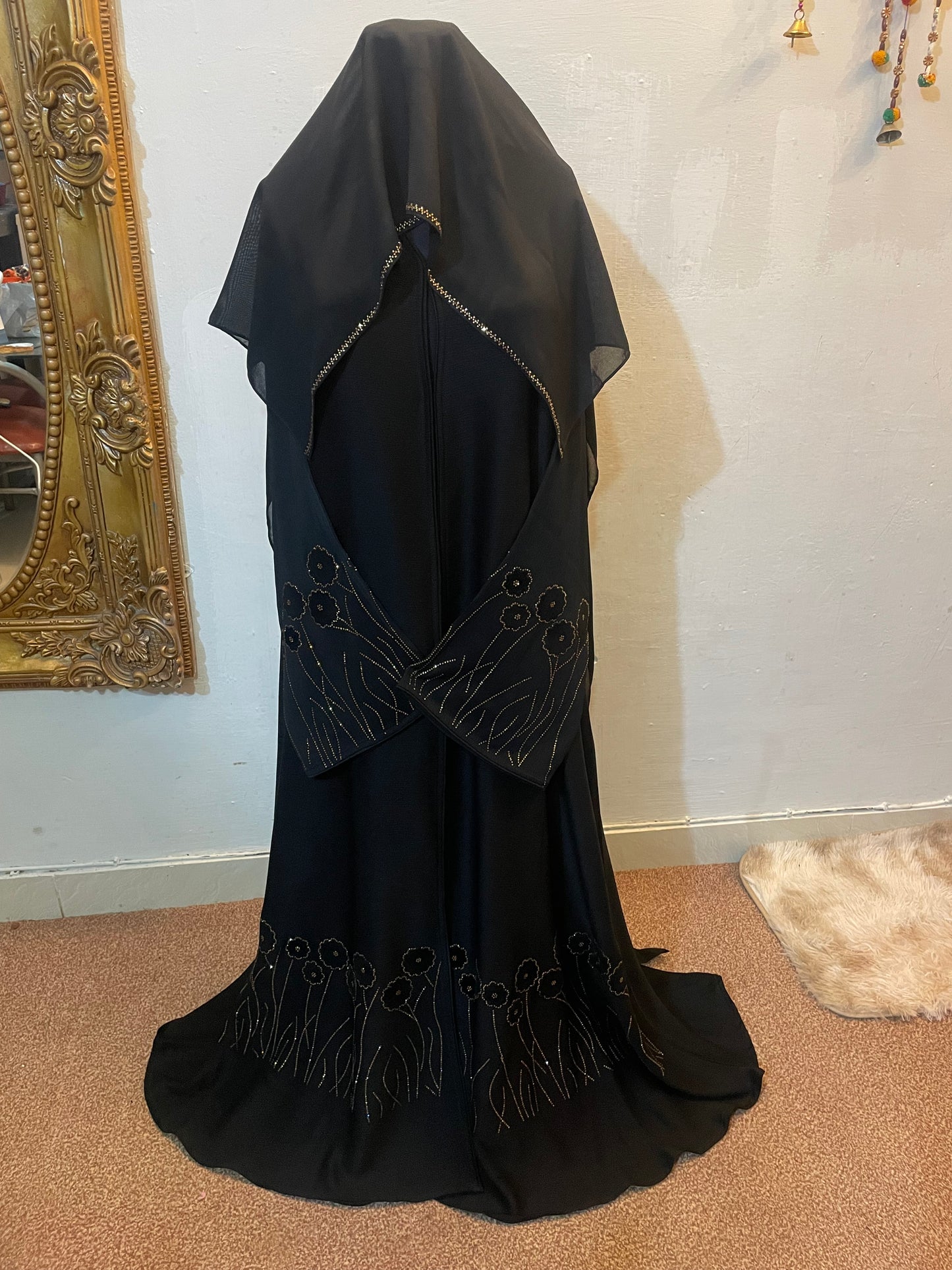 💎 URBAN VEIL Black Zoom Nida Abaya with Crystal & Applique Work - 018