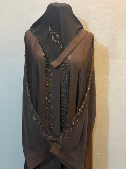 ✨ NOOR ELEGANCE Brown Zoom Abaya with Golden Hand Embellishments & Scarf - 025